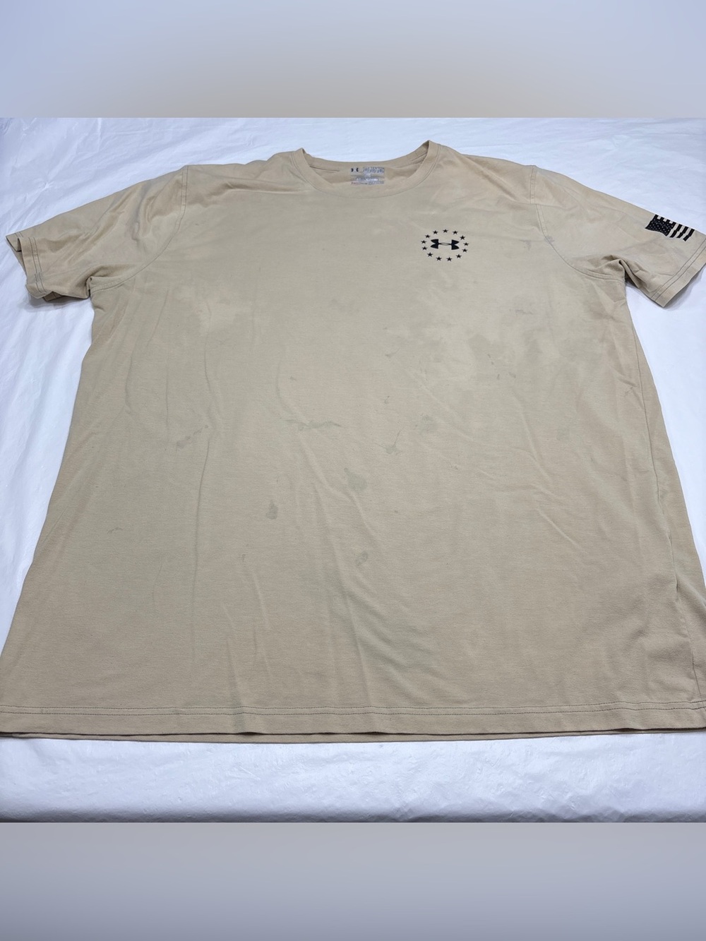Under Armour Freedom Loose Heat Gear T Shirt Men’s 2XL Stained